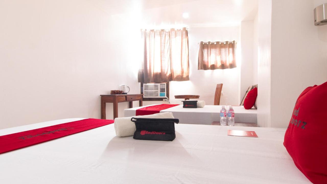 Reddoorz Plus Near Vigan City Commercial Center Buitenkant foto
