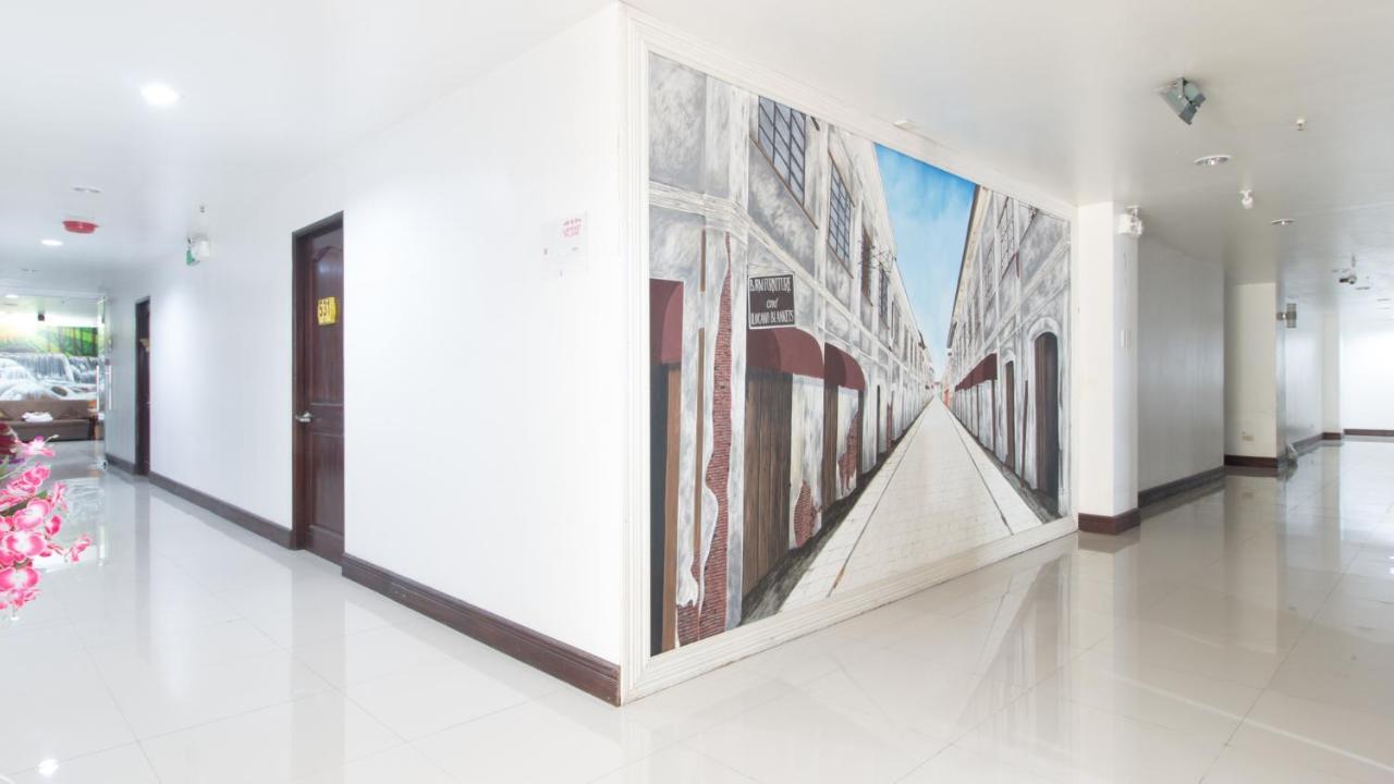 Reddoorz Plus Near Vigan City Commercial Center Buitenkant foto